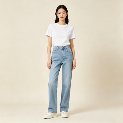 Straight High-Waist Jeans